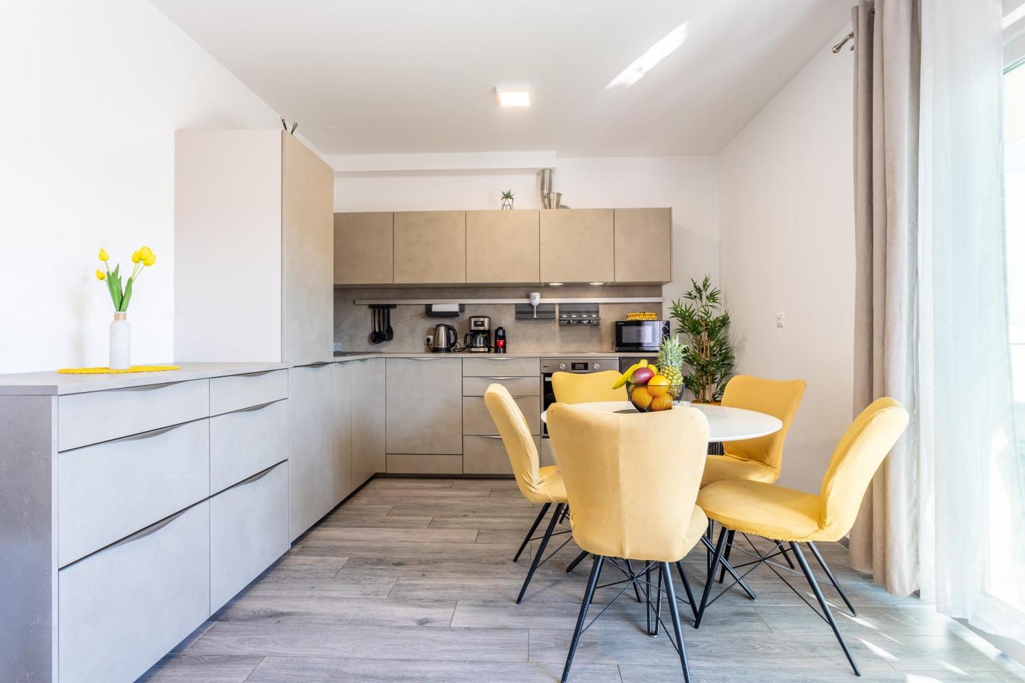 New Luxury 3-Bedroom Penthouse With Huge Terrace Split Kültér fotó