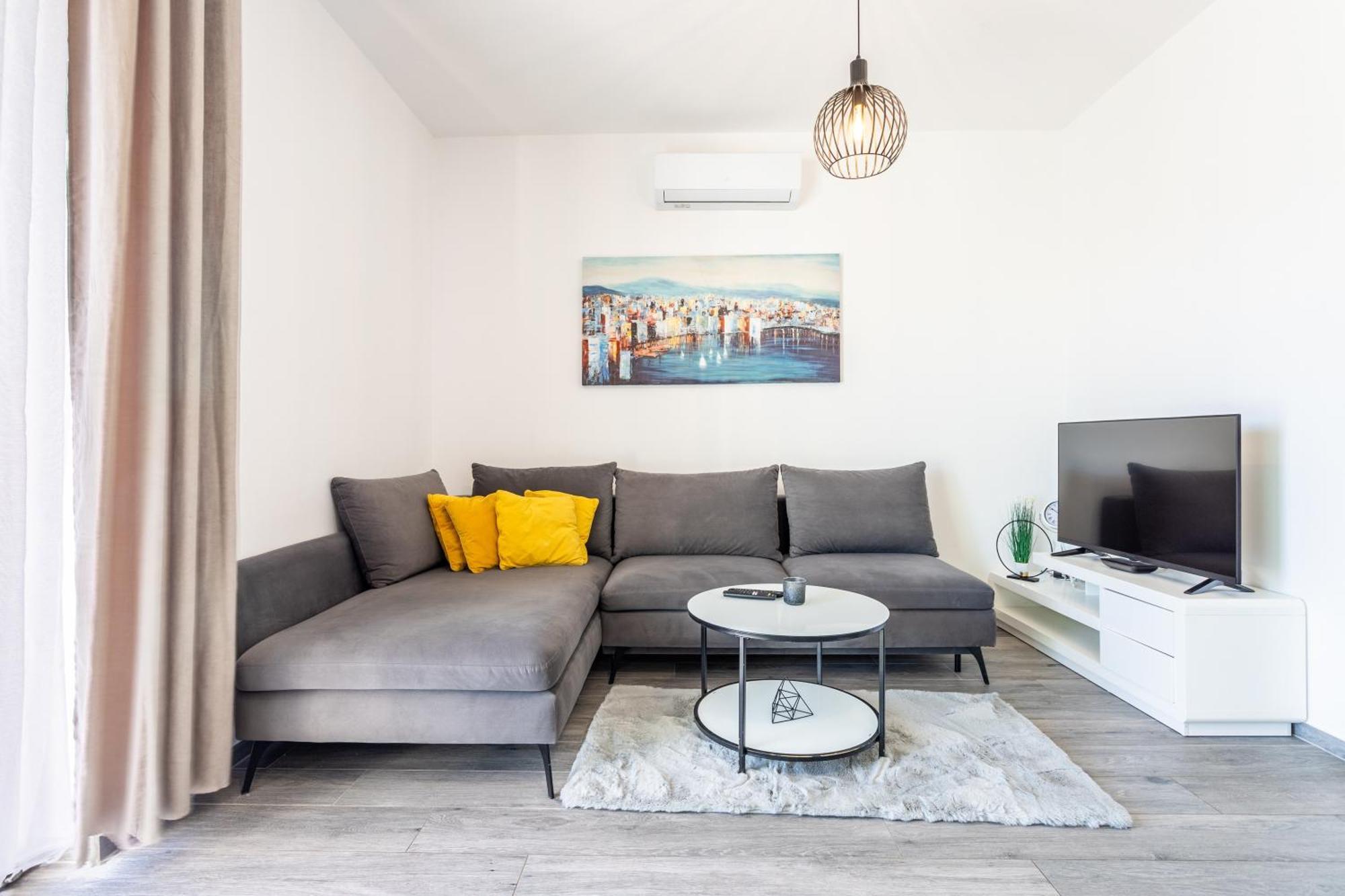 New Luxury 3-Bedroom Penthouse With Huge Terrace Split Kültér fotó