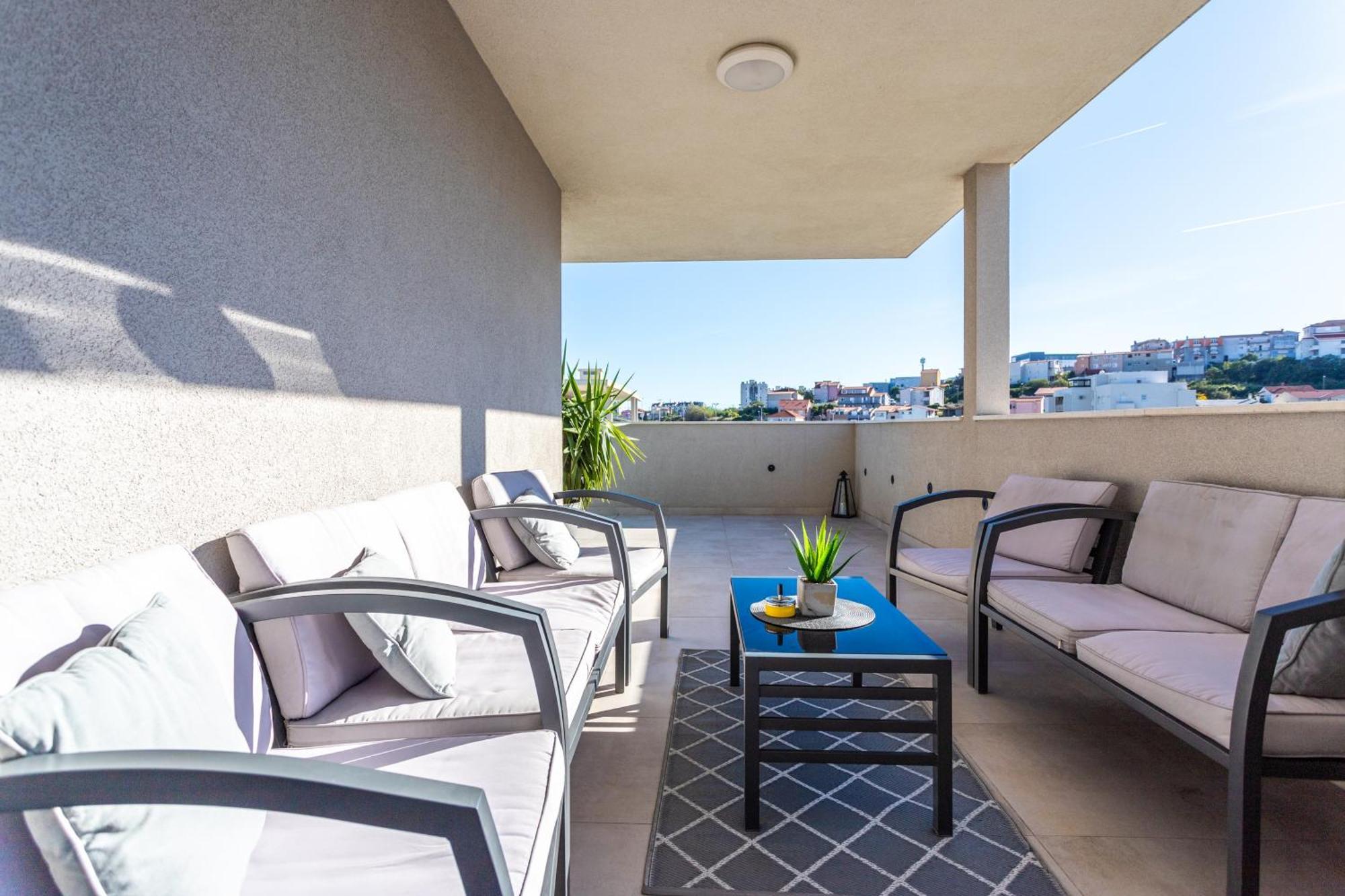 New Luxury 3-Bedroom Penthouse With Huge Terrace Split Kültér fotó